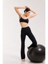 Onamaste Legginsy sportowe "Flair Yska" w kolorze czarnym rozmiar: L/XL. Czarne legginsy damskie Onamaste, l, bez wzorów, z materiału, z podwyższonym stanem, outdoorowe. Za 130.99 zł.