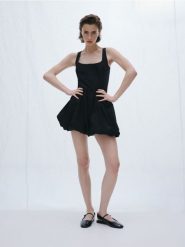 Baleriny z odkrytą piętą - czarny. Czarne baleriny damskie Reserved, bez wzorów, ze skóry, bez obcasa. Za 139.99 zł.