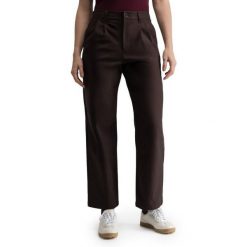 Damskie spodnie golfowe z prostymi nogawkami Siroko Iron-W Dark Brown. Brązowe spodnie materiałowe damskie SIROKO, bez wzorów, z materiału, klasyczne. Za 296.00 zł.