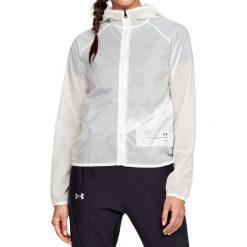 Kurtka turystyczna damska Under Armour Qualifier Storm Packable. Białe kurtki damskie Under Armour, bez wzorów, z nylonu, bez kaptura. W wyprzedaży za 213.00 zł.