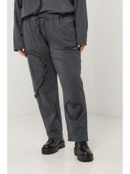 Curvy Lady Spodnie w kolorze antracytowym rozmiar: 48/50. Czarne spodnie materiałowe damskie Curvy Lady, z aplikacjami, z materiału, klasyczne, z standardowym stanem. Za 100.99 zł.