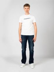 Diesel T-shirt "T-Diegor" | A12754-RPATI | Mężczyzna | Biały. Białe t-shirty męskie Diesel, l, bez wzorów, z bawełny, bez kołnierzyka. W wyprzedaży za 169.00 zł.