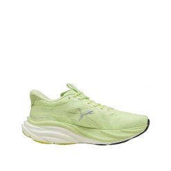 Buty do biegania PUMA Magnify Nitro 3 Zielony. Zielone obuwie do biegania damskie Puma. Za 586.80 zł.