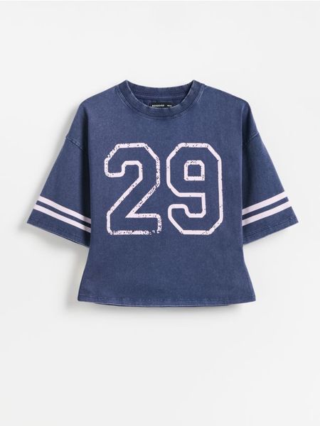 T-shirt z efektem sprania - niebieski. Niebieskie koszulki dziewczęce Reserved, bez wzorów, z bawełny, bez ramiączek. Za 32.99 zł.