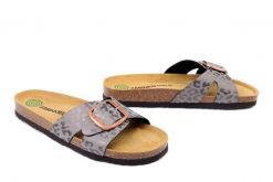 DR. BRINKMANN 700906-09 grau, klapki damskie. Szare klapki damskie Dr. Brinkmann, bez wzorów, bez obcasa. Za 214.90 zł.