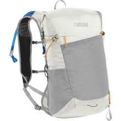 Plecak Camelbak Octane 16. Czarne plecaki damskie Camelbak, bez wzorów. W wyprzedaży za 369.50 zł.