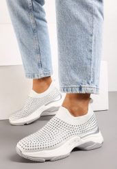 Białe Buty Sportowe w Cyrkonie na Grubej Podeszwie Coneta. Białe buty sportowe na co dzień damskie Born2be, z aplikacjami. Za 39.99 zł.