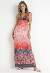 Czerwona Rozkloszowana Sukienka Maxi z Cienkimi Gumkami w Pasie i Kopertowym Dekoltem Clothilda. Czerwone sukienki damskie Born2be, na lato, l, bez wzorów, bez kołnierzyka, bez ramiączek, maxi, kopertowe. Za 69.99 zł.