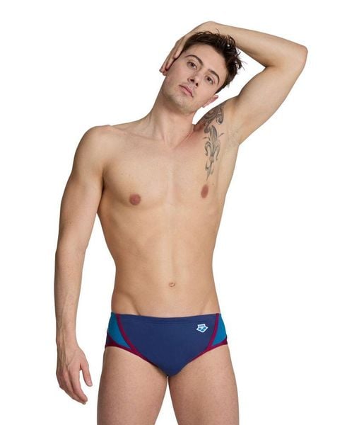 Kąpielówki męskie slipy kąpielowe sportowe basen pływackie Arena Icons. Niebieskie kąpielówki męskie Arena, m, bez wzorów, z materiału, na fitness i siłownię. Za 36.98 zł.