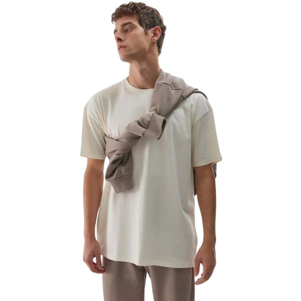 Koszulka męska 4F M2967 złamana biel 4FWAW25TTSHM2967 11S ROZMIAR XL. Białe t-shirty sportowe męskie 4f, l, bez ramiączek, do piłki nożnej. Za 51.90 zł.