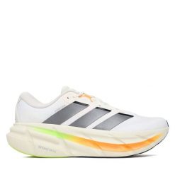 Buty do biegania adidas. Białe obuwie do biegania damskie Adidas. Za 599.99 zł.