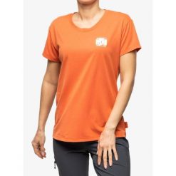Koszulka damska Helly Hansen Skog Recycled Graph. Brązowe bluzki sportowe damskie Helly Hansen, bez wzorów, bez ramiączek. Za 112.99 zł.