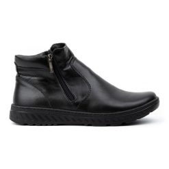 KOMODO Buty męskie sztyblety skórzane zimowe szerokie 925K Czarne. Czarne sztyblety męskie na zimę, ze skóry, bez zapięcia. Za 453.66 zł.