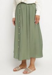 Ciemnozielona Wiskozowa Spódnica z Lnem i Guzikami Tolissa. Zielone spódniczki damskie Born2be, uniwersalny, bez wzorów, z wiskozy, eleganckie, midi, koszulowe. Za 69.99 zł.