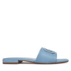 Klapki Guess. Niebieskie klapki damskie Guess, z aplikacjami, bez obcasa. Za 359.99 zł.