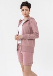 Szorty dresowe M-HOLY. Czerwone szorty damskie Volcano, bez wzorów, z bawełny, klasyczne. Za 89.99 zł.