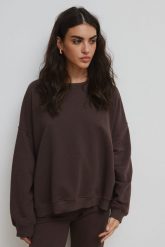 Bluza damska o kroju regular fit w kolorze CHOCOLATE - PHENIX-UNI. Czarne bluzy bez kaptura damskie Marsala, uniwersalny, z bawełny. Za 259.90 zł.
