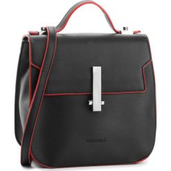 Torebka MONNARI - BAG8200 Black 020. Czarne torebki klasyczne damskie Monnari, bez wzorów, ze skóry ekologicznej, duże, bez dodatków. W wyprzedaży za 129.00 zł.