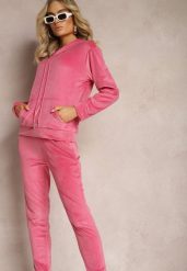 Ciemnoróżowy Welurowy Komplet Dresowy Bluza z Kapturem i Spodnie Vilna. Czerwone bluzy z kapturem damskie Renee, bez wzorów, z dresówki. Za 69.99 zł.