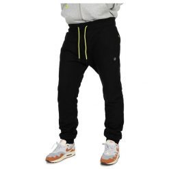Spodnie Męskie Wędkarskie Podszyte Polarem Matrix Sherpa Joggers. Czarne spodnie materiałowe męskie MATRIX, bez wzorów, z polaru, sportowe. Za 268.99 zł.
