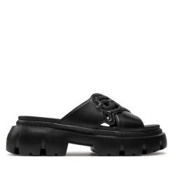Klapki KARL LAGERFELD. Czarne klapki damskie Karl Lagerfeld, bez wzorów, bez obcasa. Za 509.99 zł.