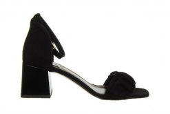 Sandały Bayla-159 4634 003-P Czarny Welur 159143, Skóra naturalna - 39. Czarne sandały damskie Bayla, bez wzorów, z materiału, bez obcasa, na słupku. W wyprzedaży za 224.10 zł.