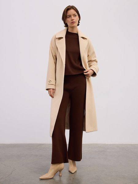 BGN Płaszcz przejściowy w kolorze beżowym rozmiar: 40. Brązowe płaszcze damskie BGN, bez wzorów, z tkaniny. Za 332.24 zł.