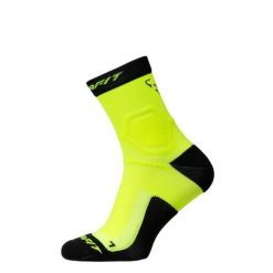 Tenisówki BOSS. Niebieskie trampki i tenisówki męskie Boss, bez wzorów, bez zapięcia. Za 749.99 zł.