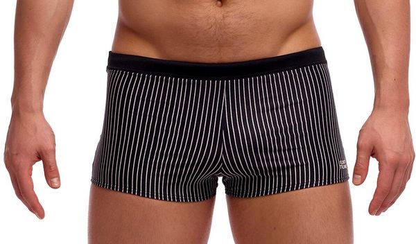 Bokserki kąpielowe Funky Trunks Pin Stripe. Czarne kąpielówki męskie FUNKY TRUNKS, l, bez wzorów, z materiału, na fitness i siłownię. Za 179.00 zł.