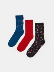 Skarpetki świąteczne 3 pack - wielobarwny. Skarpetki męskie Sinsay, z aplikacjami. Za 25.99 zł.