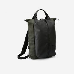 Plecak sportowy Newfeel 17 L. Brązowe plecaki damskie NEWFEEL, bez wzorów. W wyprzedaży za 169.99 zł.