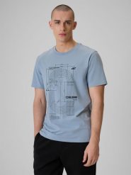 4F T-shirt regular z nadrukiem męski - niebieski S. Niebieskie t-shirty męskie 4f, m, bez wzorów, z bawełny, bez kołnierzyka. Za 79.99 zł.