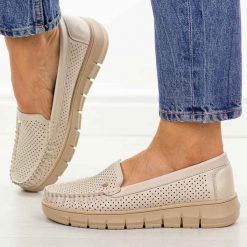 Beżowe ażurowe skórzane mokasyny damskie Potocki 19426. Brązowe mokasyny damskie POTOCKI, z jeansu. Za 219.00 zł.