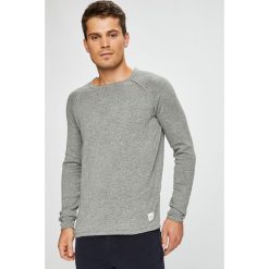 Only & Sons - Sweter. Czarne swetry męskie Only & Sons, l, bez wzorów, z bawełny, bez kołnierzyka. W wyprzedaży za 49.90 zł.