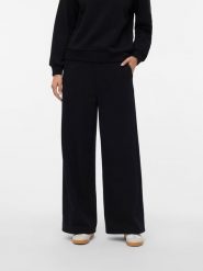 Vero Moda Spodnie dresowe w kolorze czarnym rozmiar: M. Czarne spodnie dresowe damskie Vero Moda, m, bez wzorów, z dresówki. Za 86.99 zł.