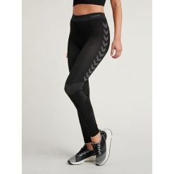 HUMMEL TERMOAKTYNWE legginsy damskie SEAMLESS. Czarne legginsy damskie HUMMEL, s, bez wzorów. Za 100.00 zł.