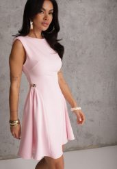 Różowa Rozkloszowana Sukienka Bez Rękawów z Odpinanymi Aplikacjami w Pasie Maridina. Czerwone sukienki damskie Renee, na lato, m, z aplikacjami, z materiału, eleganckie, bez kołnierzyka, bez ramiączek, mini, rozkloszowane. Za 169.99 zł.