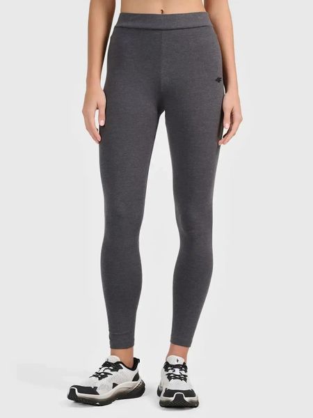 LEGGINSY DAMSKIE 4F DŁUGIE SPORTOWE KOLOR SZARY. Szare legginsy sportowe damskie 4f, xs, bez wzorów, z bawełny, na fitness i siłownię. Za 79.99 zł.