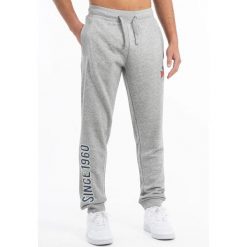 Spodnie do biegania Lonsdale Virkie. Niebieskie spodnie wizytowe męskie Lonsdale, z dresówki. Za 190.00 zł.