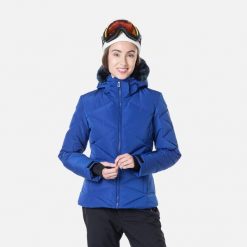 Kurtka narciarska damska Rossignol W Staci Pearly. Niebieskie kurtki damskie Rossignol, xs, bez wzorów, bez kaptura, narciarskie. Za 929.99 zł.