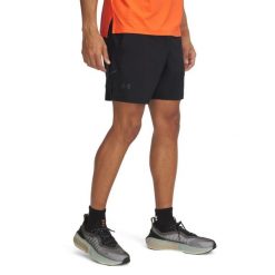 Szorty Under Armour Launch Elite. Czarne szorty męskie Under Armour, bez kołnierzyka. W wyprzedaży za 224.00 zł.