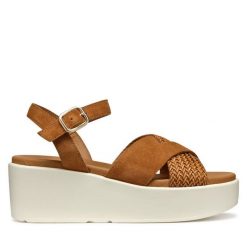 Sandały Geox. Brązowe sandały damskie Geox, bez wzorów, bez obcasa, na koturnie. Za 399.99 zł.