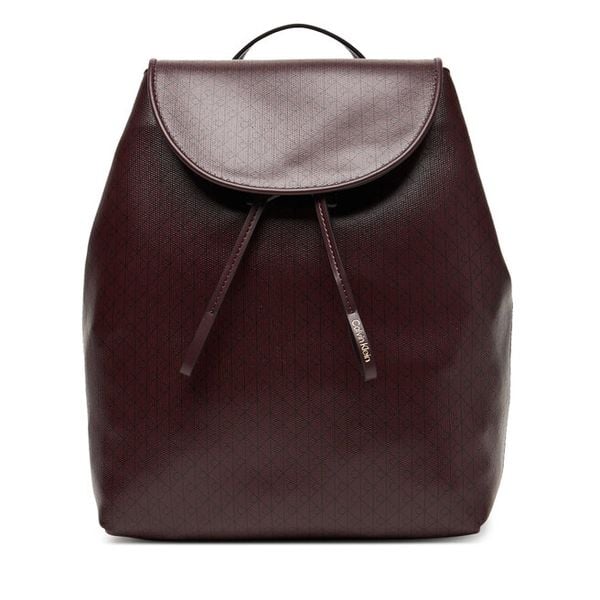 Plecak Calvin Klein. Czerwone plecaki damskie CALVIN KLEIN, bez wzorów. Za 699.99 zł.