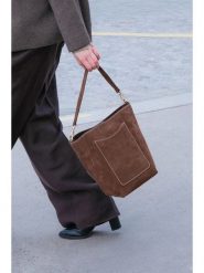 Maison héritage PARIS Skórzana torebka "Leyla" w kolorze brązowym - 28 x 26 x 14 cm rozmiar: onesize. Brązowe torebki klasyczne damskie maison héritage PARIS, bez wzorów, z materiału, bez dodatków. Za 282.99 zł.