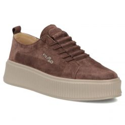 Skórzane półbuty damskie zamszowe sneakersy brązowe Filippo DP8343. Brązowe półbuty damskie Filippo, bez wzorów, ze skóry, sportowe, bez obcasa. Za 209.99 zł.