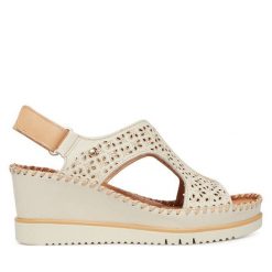 Sandały Pikolinos. Białe sandały damskie Pikolinos, bez wzorów, bez obcasa, na koturnie. Za 599.99 zł.