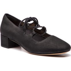 Półbuty CLARKS - Orabella Sofia 261349644 Black Nubuck. Czarne półbuty damskie Clarks, bez wzorów, z materiału, bez obcasa, na obcasie. W wyprzedaży za 279.00 zł.
