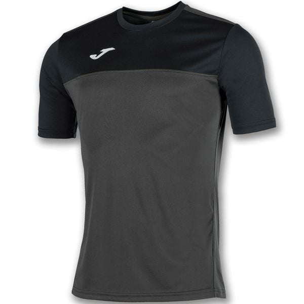 Koszulka do piłki nożnej męska Joma Winner. Czarne t-shirty sportowe męskie Joma, l, z poliesteru, bez ramiączek, do piłki nożnej. Za 148.50 zł.