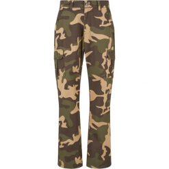Spodnie cargo Urban Classics Straight Leg Camo. Zielone spodnie materiałowe męskie Urban Classics, bez wzorów, z bawełny, casualowe. Za 198.75 zł.