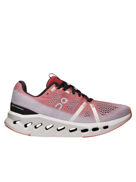 Buty do biegania damskie On Running Cloudsurfer. Czerwone obuwie do biegania damskie On. Za 579.00 zł.